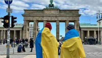 Українцям дозволять залишатися у Німеччині навіть з недійсним паспортом